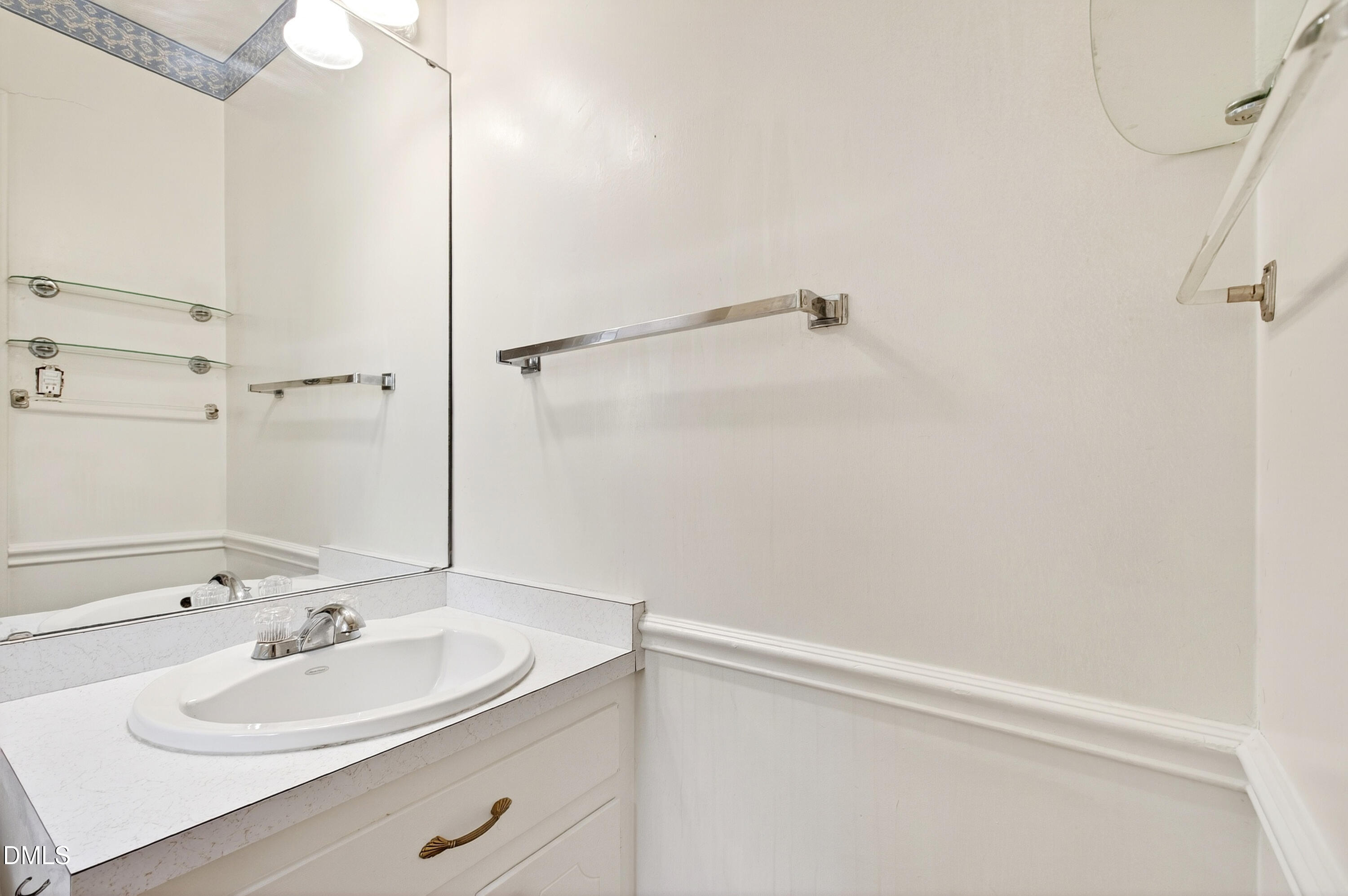 2467 Milburnie Road Raleigh, NC 27610 - Photo 31 of 34 Milburnie (29)