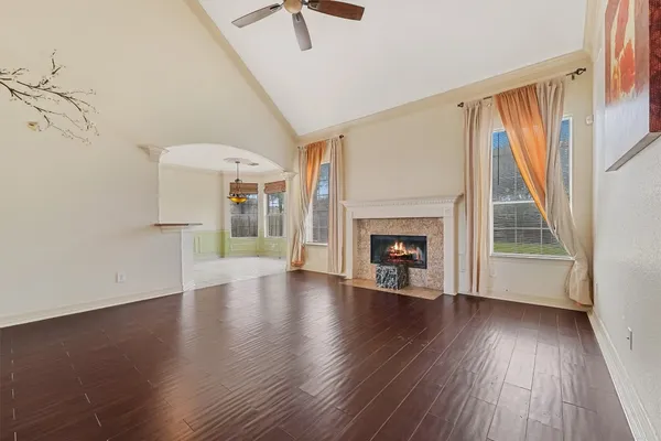 $2,500 | 6907 Keats Street, Houston, TX 77085