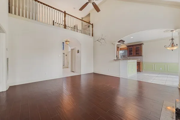 $2,500 | 6907 Keats Street, Houston, TX 77085