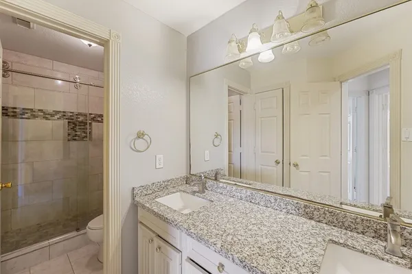 $2,500 | 6907 Keats Street, Houston, TX 77085