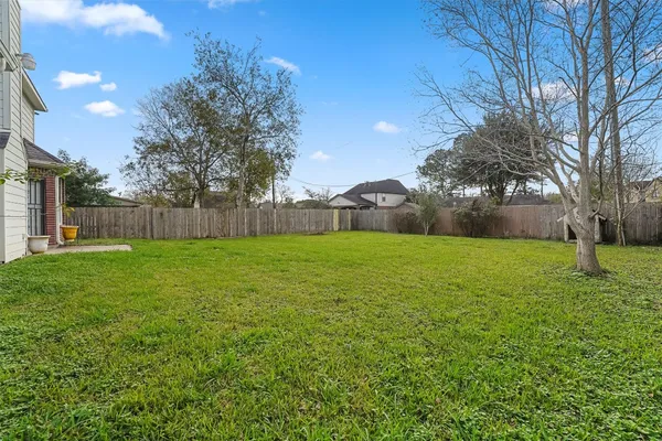 $2,500 | 6907 Keats Street, Houston, TX 77085