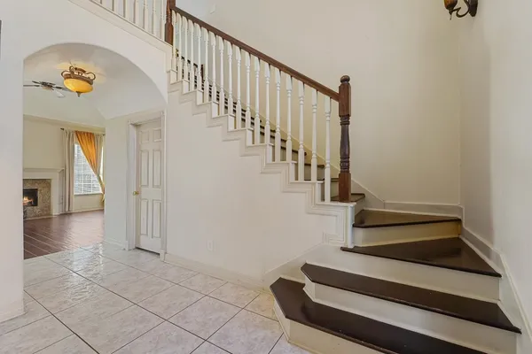 $2,500 | 6907 Keats Street, Houston, TX 77085