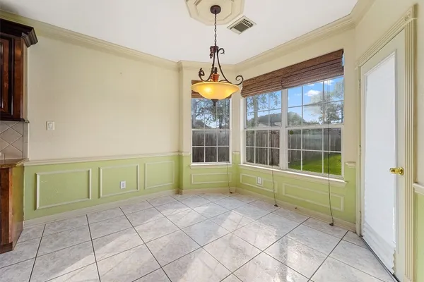 $2,500 | 6907 Keats Street, Houston, TX 77085