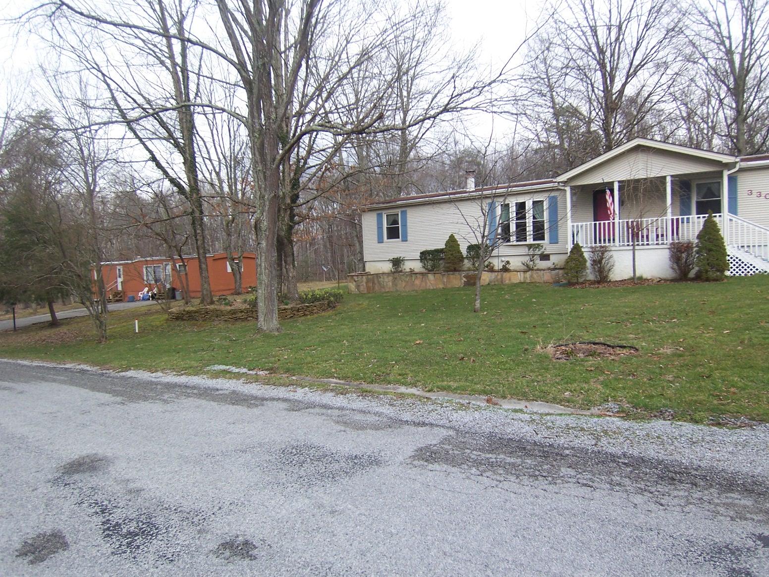 330 Rugby Road Crossville, TN 38558 - Photo 2 of 19 017