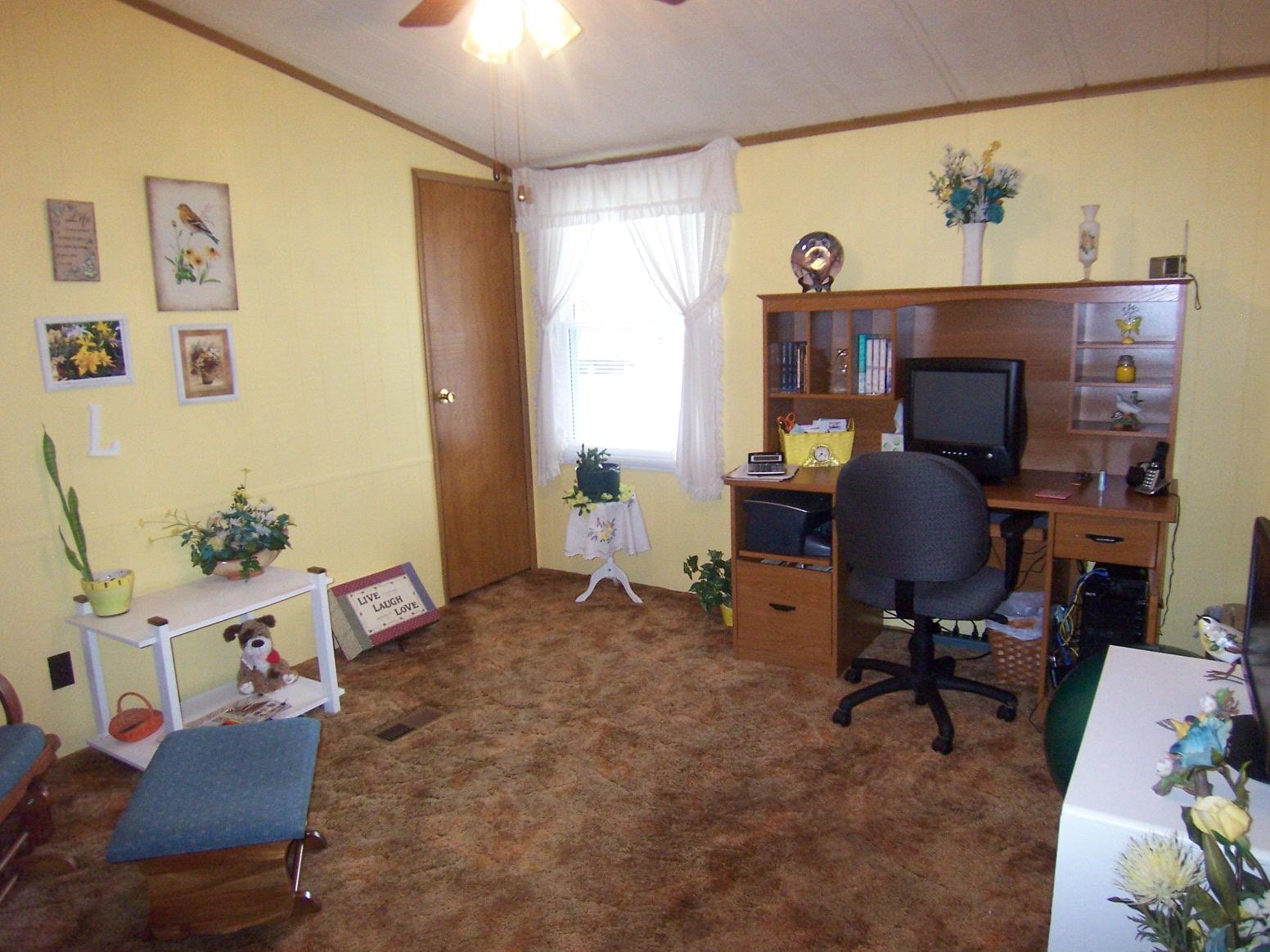 330 Rugby Road Crossville, TN 38558 - Photo 13 of 19 012