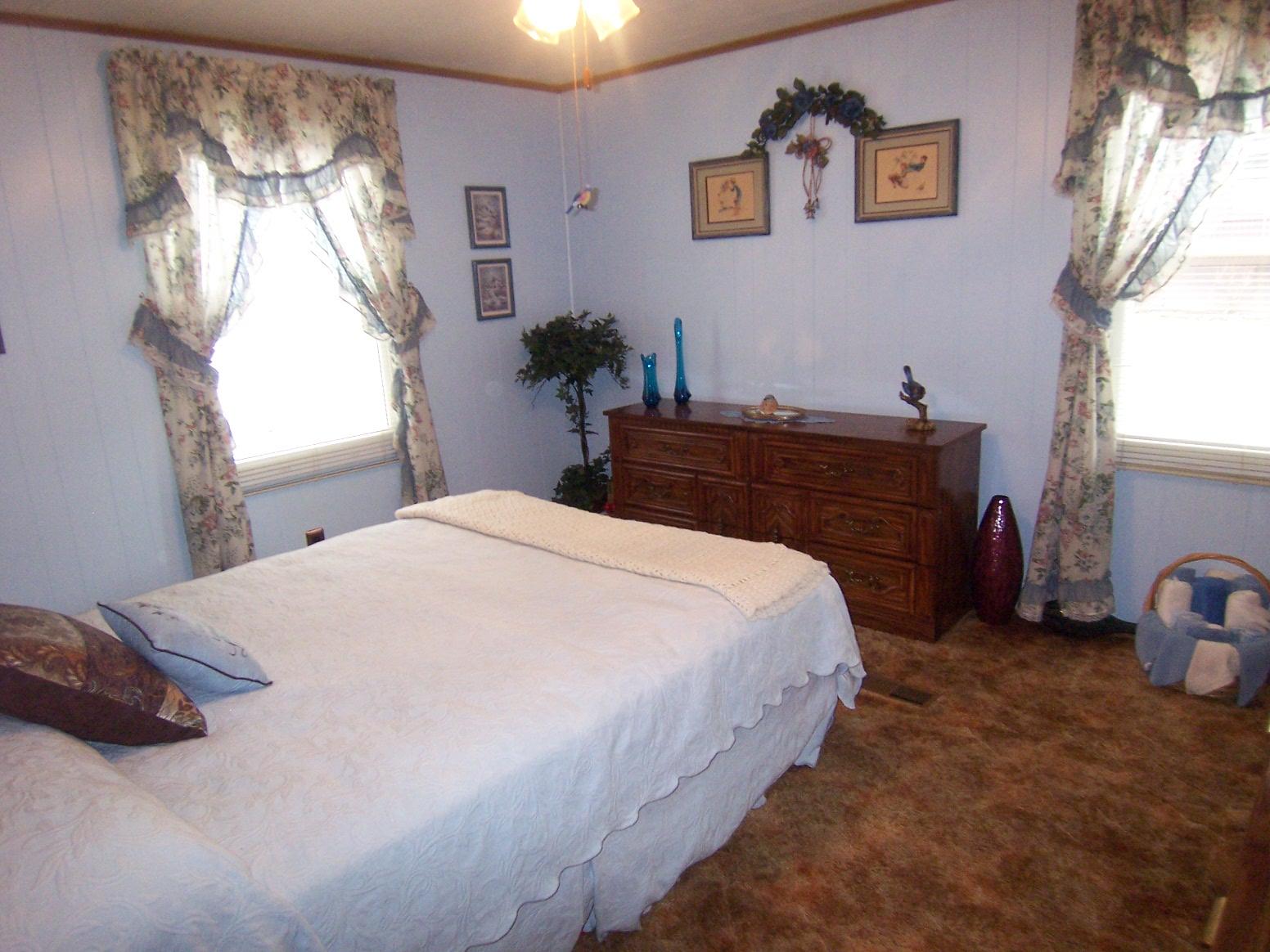 330 Rugby Road Crossville, TN 38558 - Photo 14 of 19 013