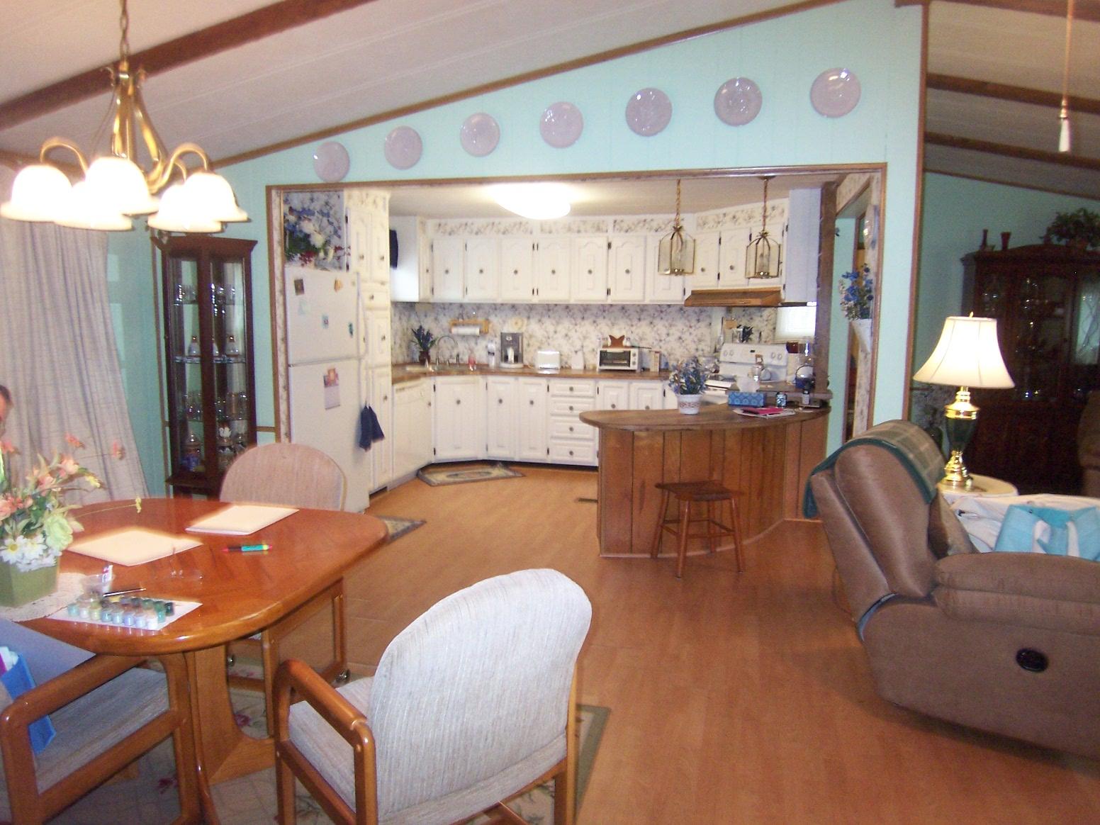 330 Rugby Road Crossville, TN 38558 - Photo 5 of 19 003