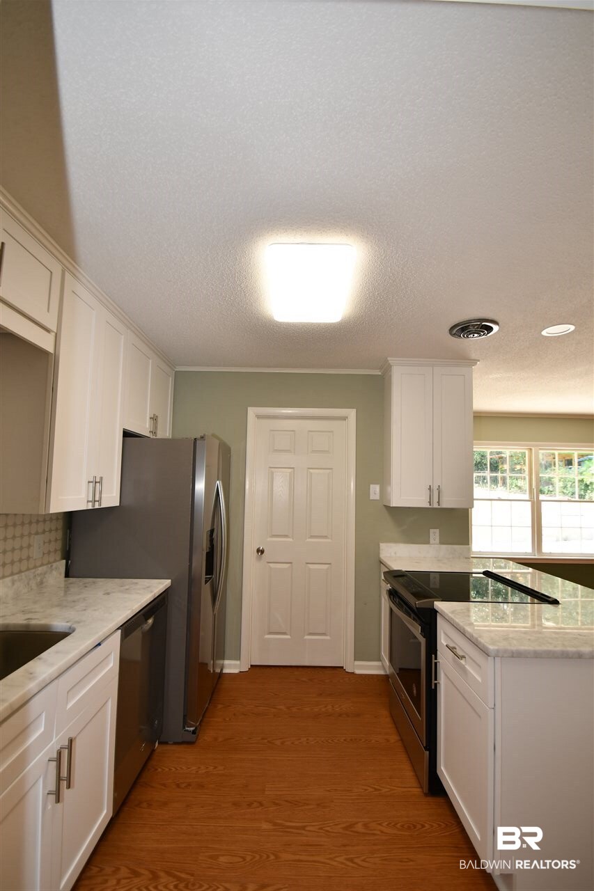 5809 Innsbruck Drive Mobile, AL 36608 - Photo 5 of 29