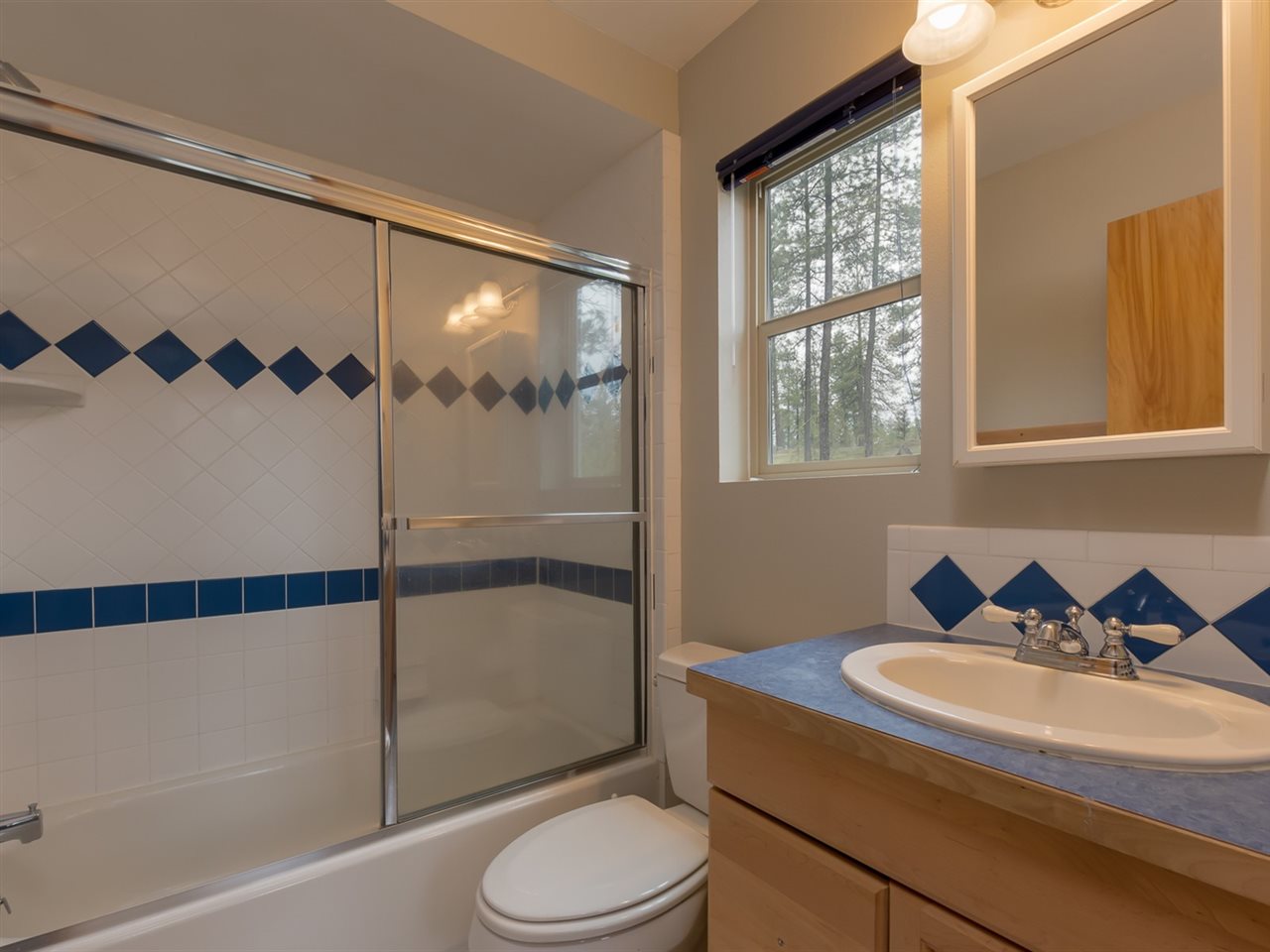 13812 South Goss Road Cheney, WA 99004 - Photo 14 of 20