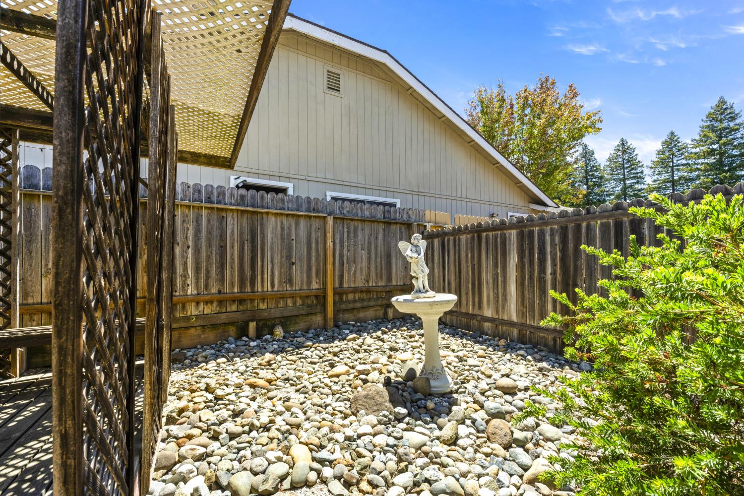 1115 Ravine View Drive Roseville, CA 95661 - Photo 18 of 20