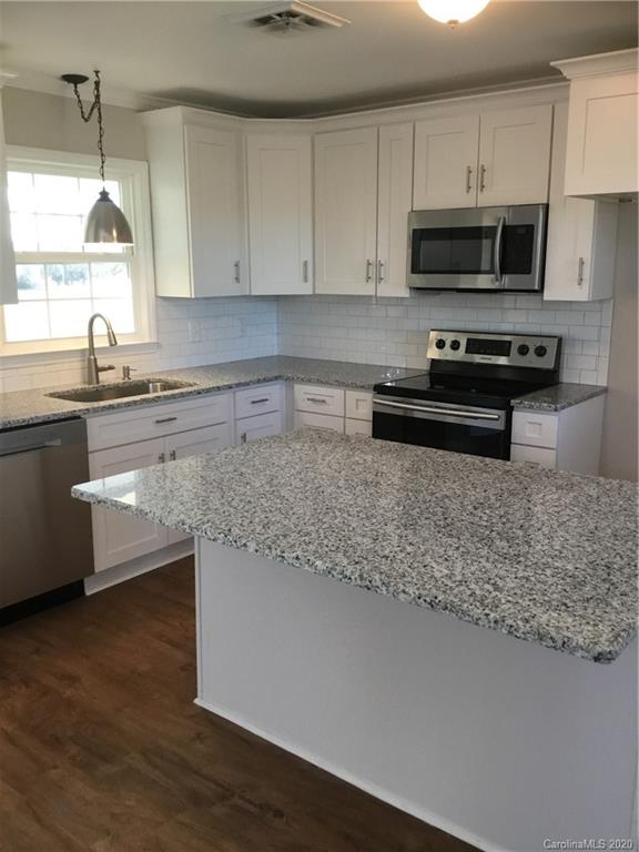 5608 Lander Benton Road Monroe, NC 28110 - Photo 5 of 37 Gallery Image 5