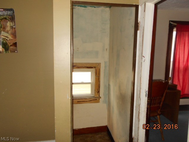 667 Wooster Road West Barberton, OH 44203 - Photo 6 of 7 Gallery Image 6