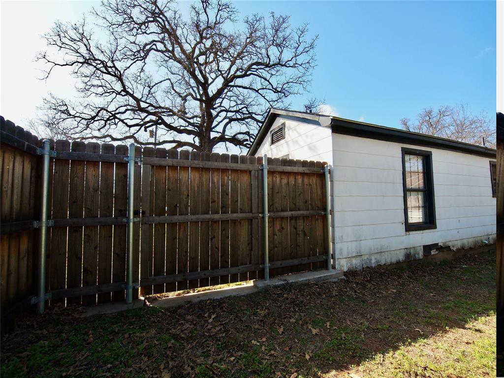 1327 Old Jacksboro Road Graham, TX 76450 - Photo 23 of 34