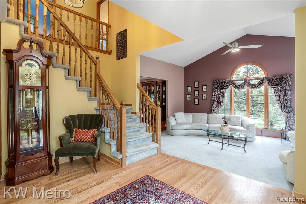 1372 Sherborn Court Rochester Hills, MI 48306 - Photo 7 of 48