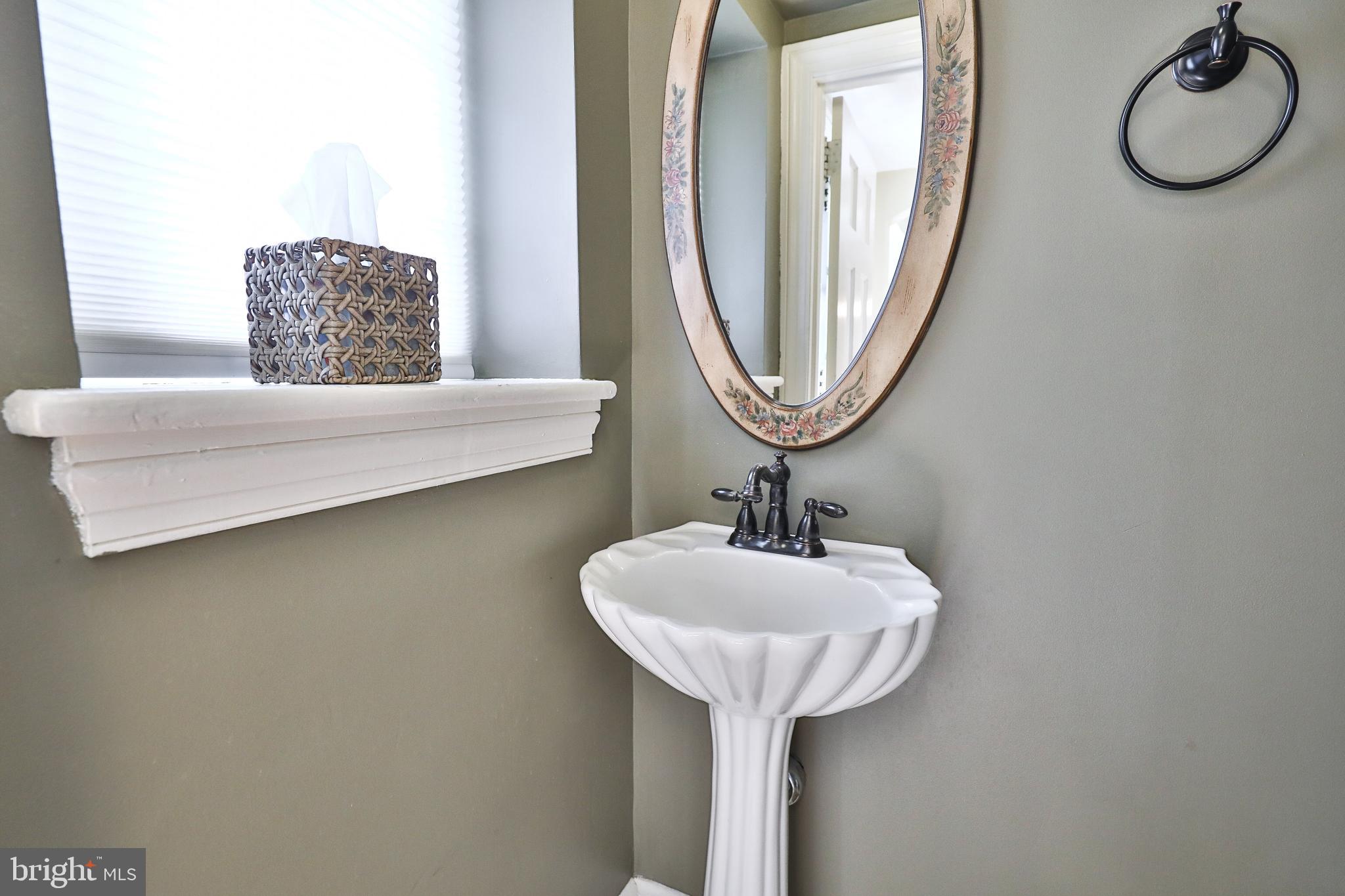 426 Vernon Road Jenkintown, PA 19046 - Photo 15 of 38