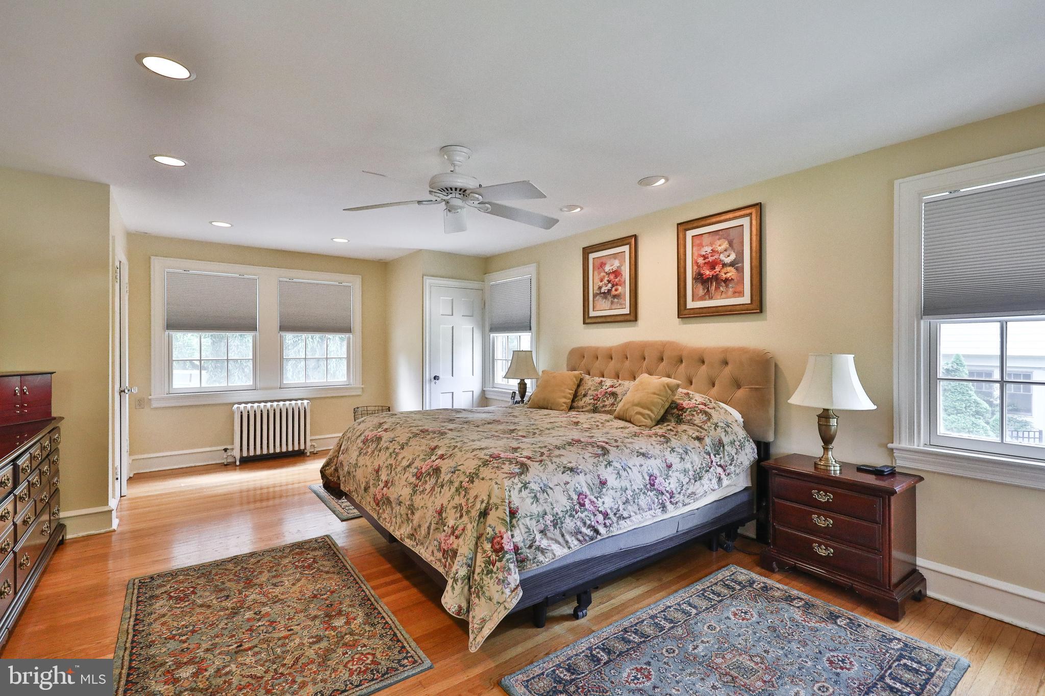 426 Vernon Road Jenkintown, PA 19046 - Photo 18 of 38