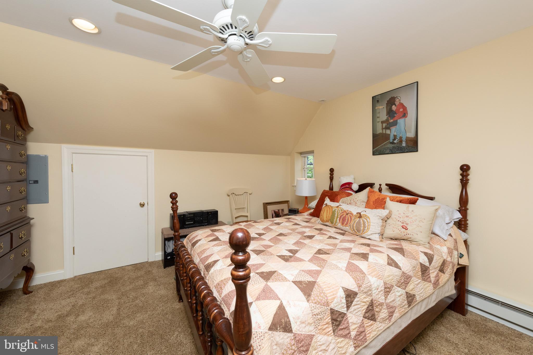 426 Vernon Road Jenkintown, PA 19046 - Photo 25 of 38