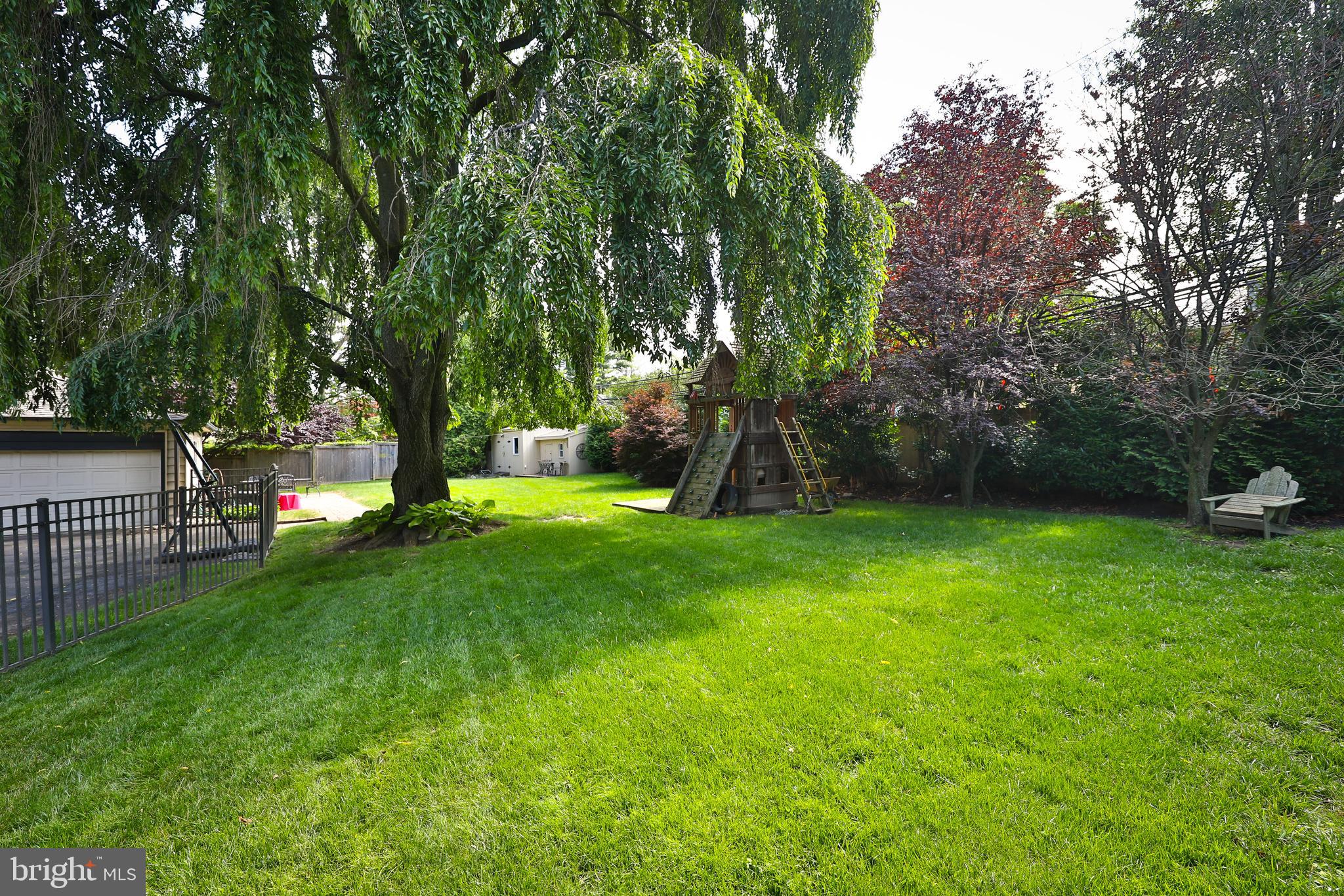 426 Vernon Road Jenkintown, PA 19046 - Photo 35 of 38