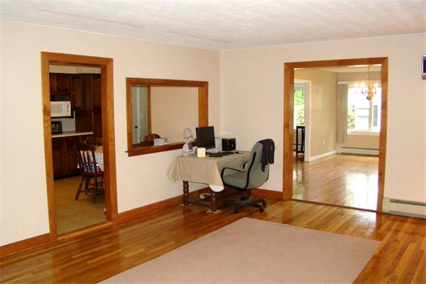 9 Marcus Road Wilmington, MA 01887 - Photo 4 of 30 Gallery Image 4