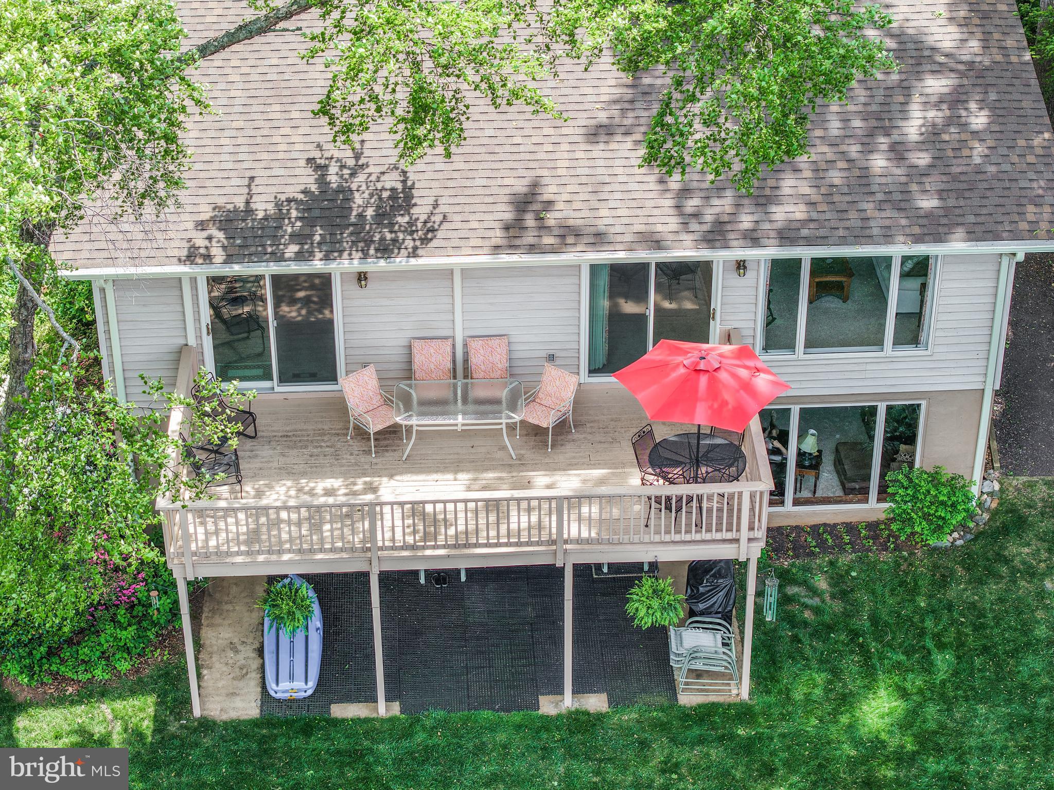 126 Greenspring Road Locust Grove, VA 22508 - Photo 5 of 90 Multi level lakeside experience
