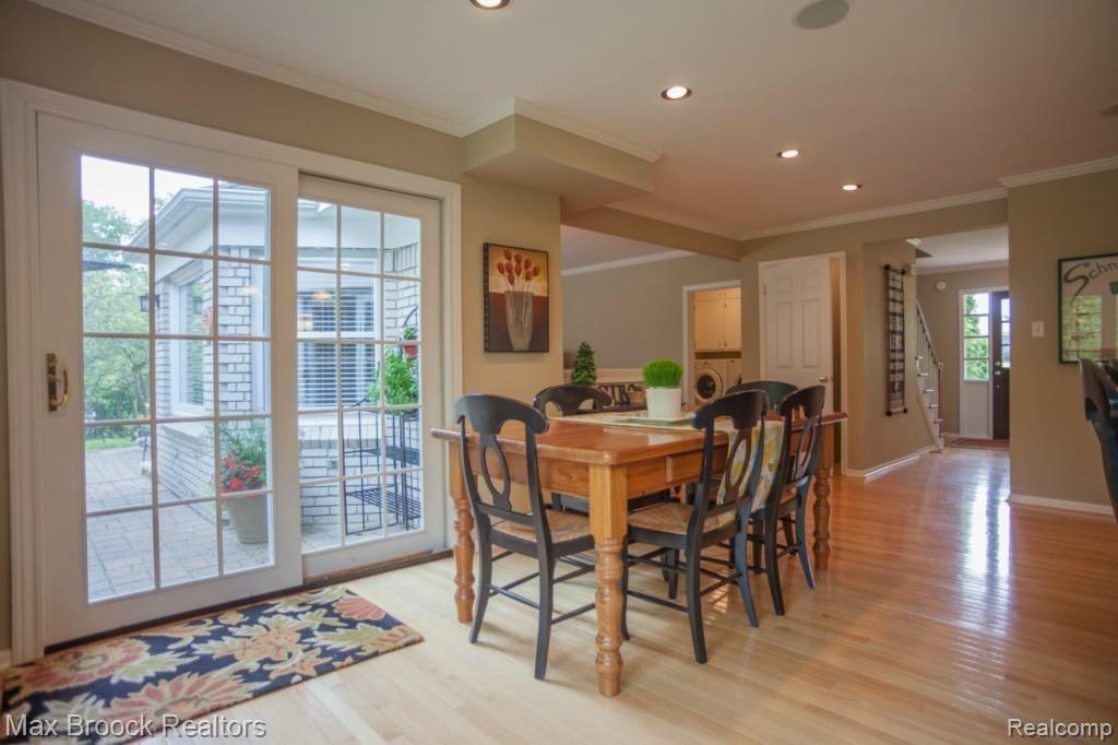 2715 Hunters Hill Road Bloomfield Hills, MI 48304 - Photo 18 of 45 IMG_1884.jpg
