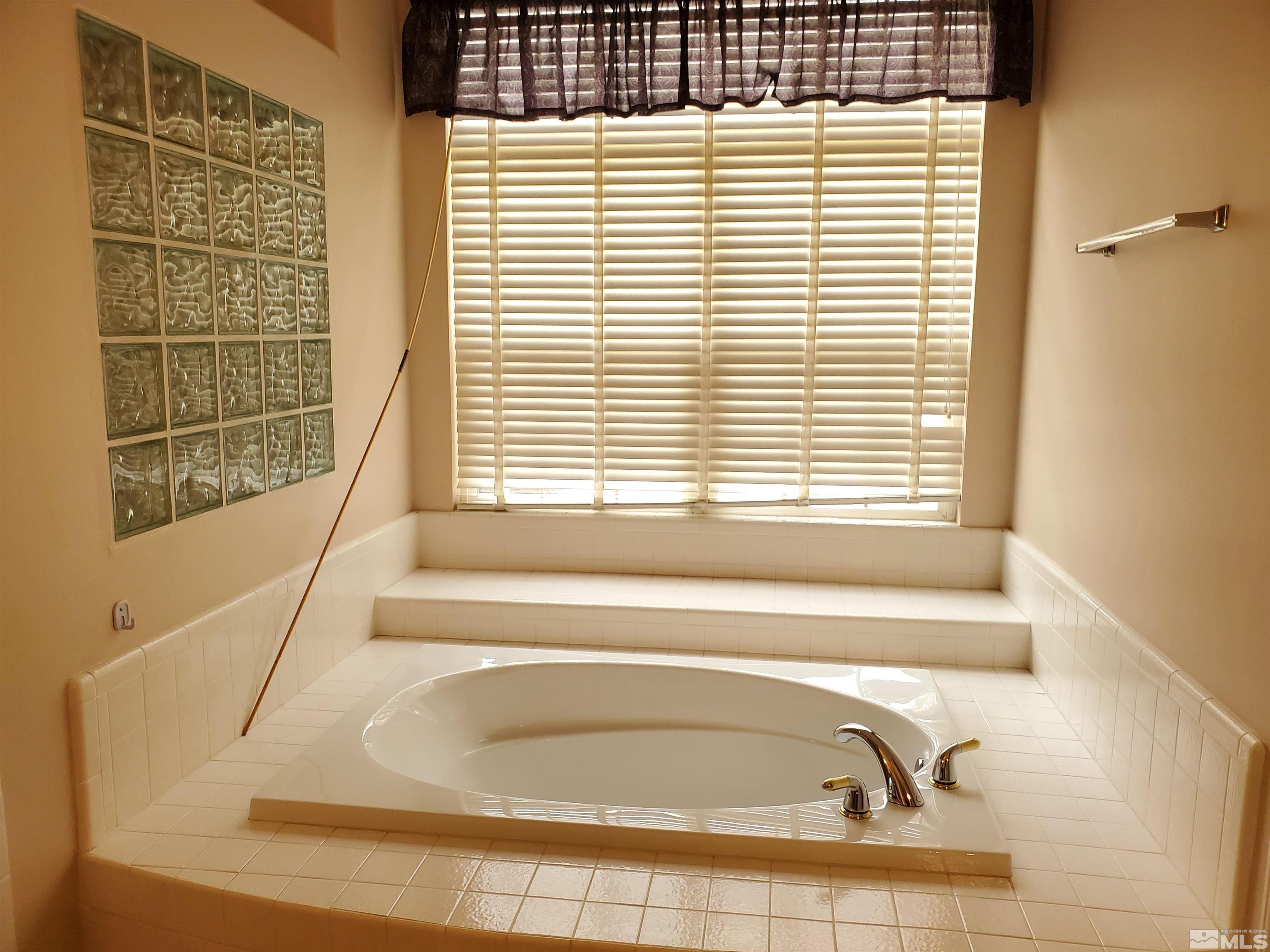 9980 Moccasin Court Reno, NV 89521 - Photo 17 of 28 Photo 17