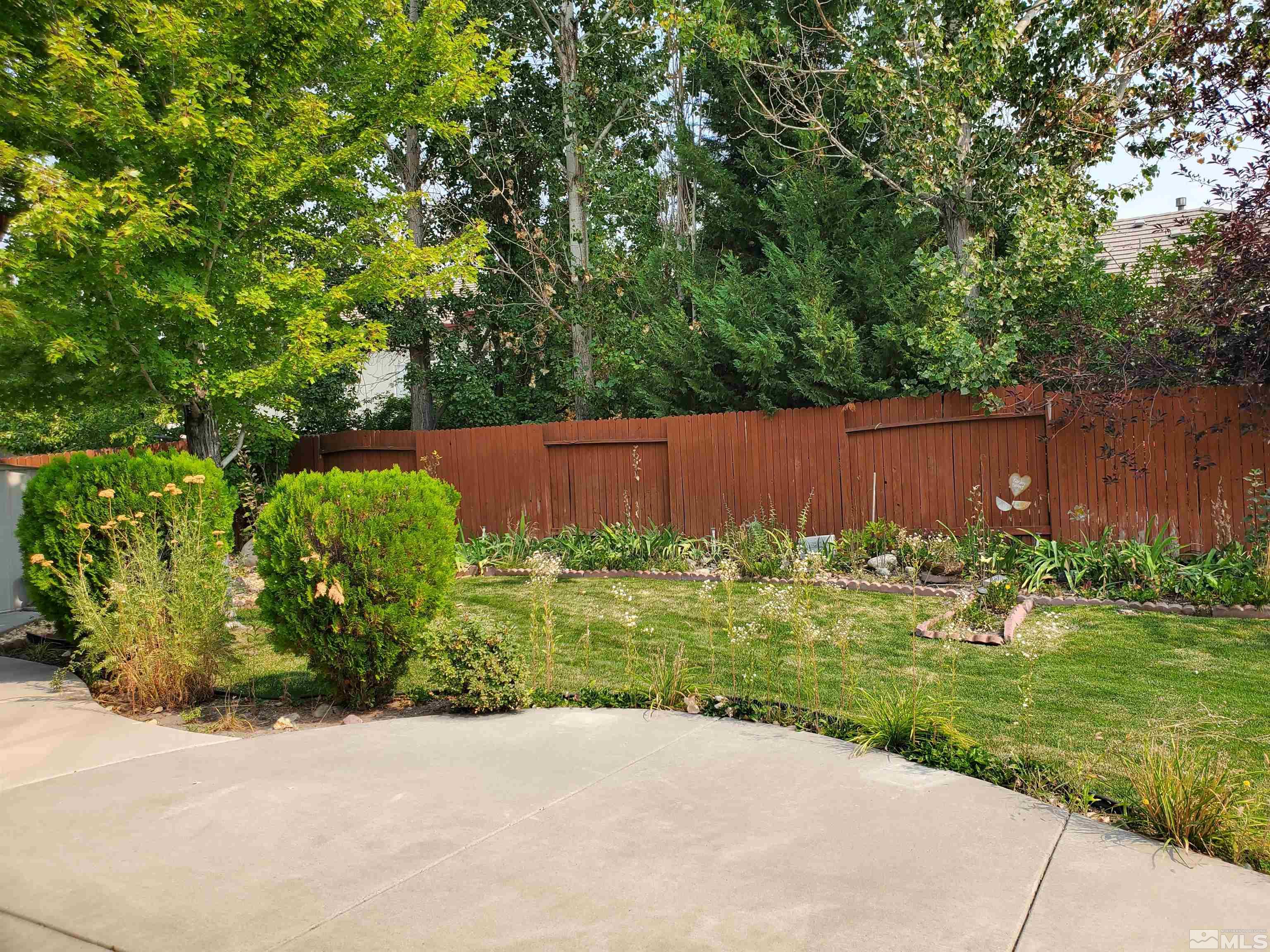 9980 Moccasin Court Reno, NV 89521 - Photo 24 of 28 Photo 24