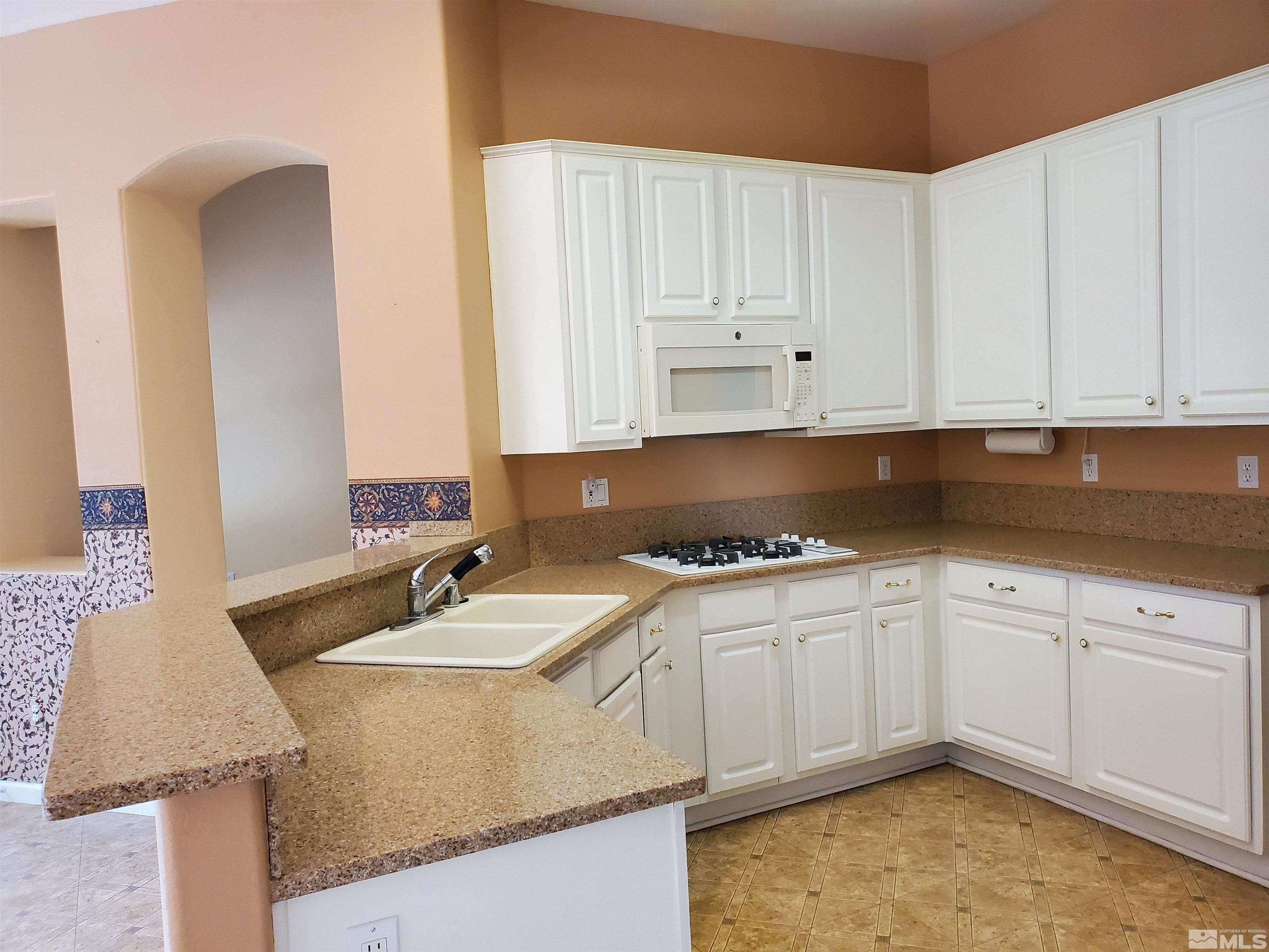 9980 Moccasin Court Reno, NV 89521 - Photo 3 of 28 Photo 3