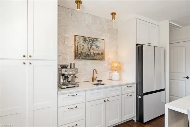 $450,000 | 3909 Johnson Street, High Point, NC 27265