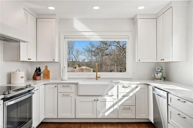 $450,000 | 3909 Johnson Street, High Point, NC 27265