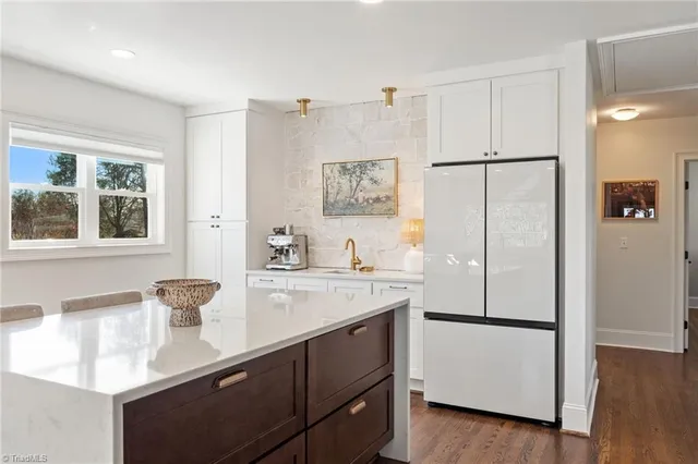 $450,000 | 3909 Johnson Street, High Point, NC 27265