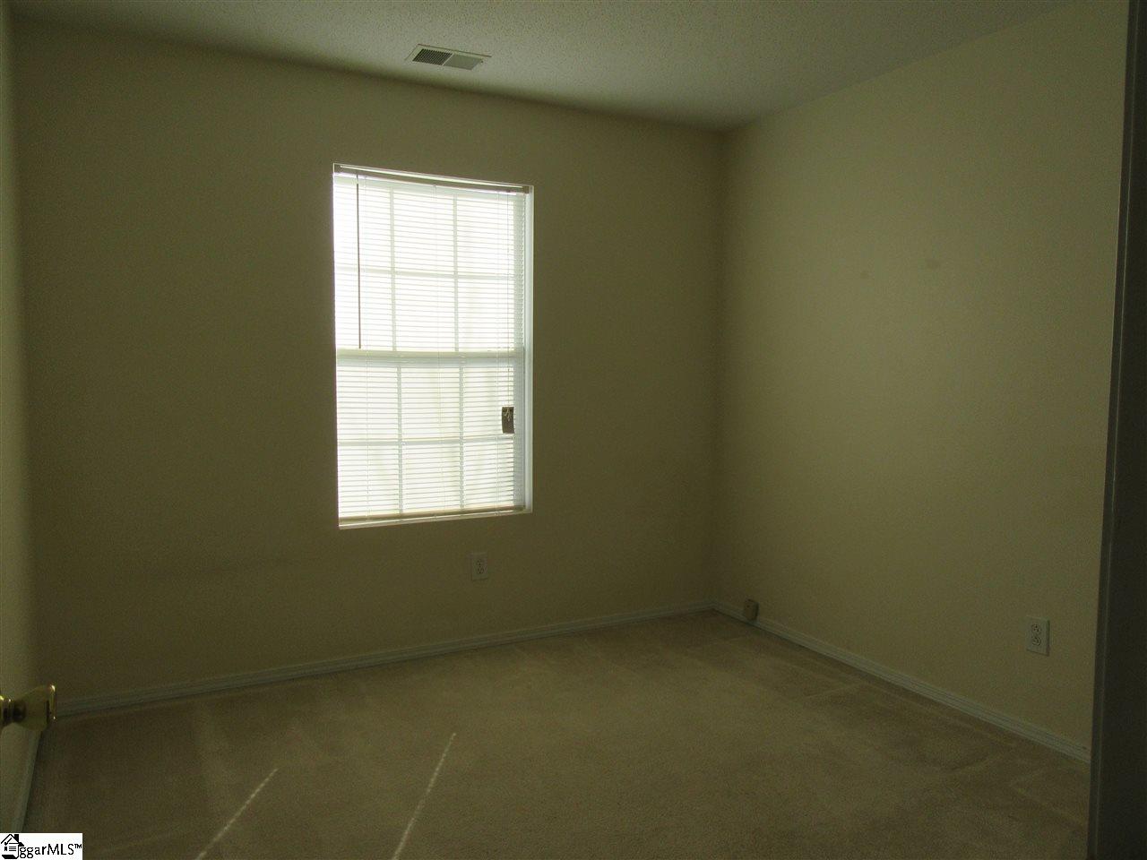 4 Deer Ridge Court Greenville, SC 29607 - Photo 12 of 15 Gallery Image 12