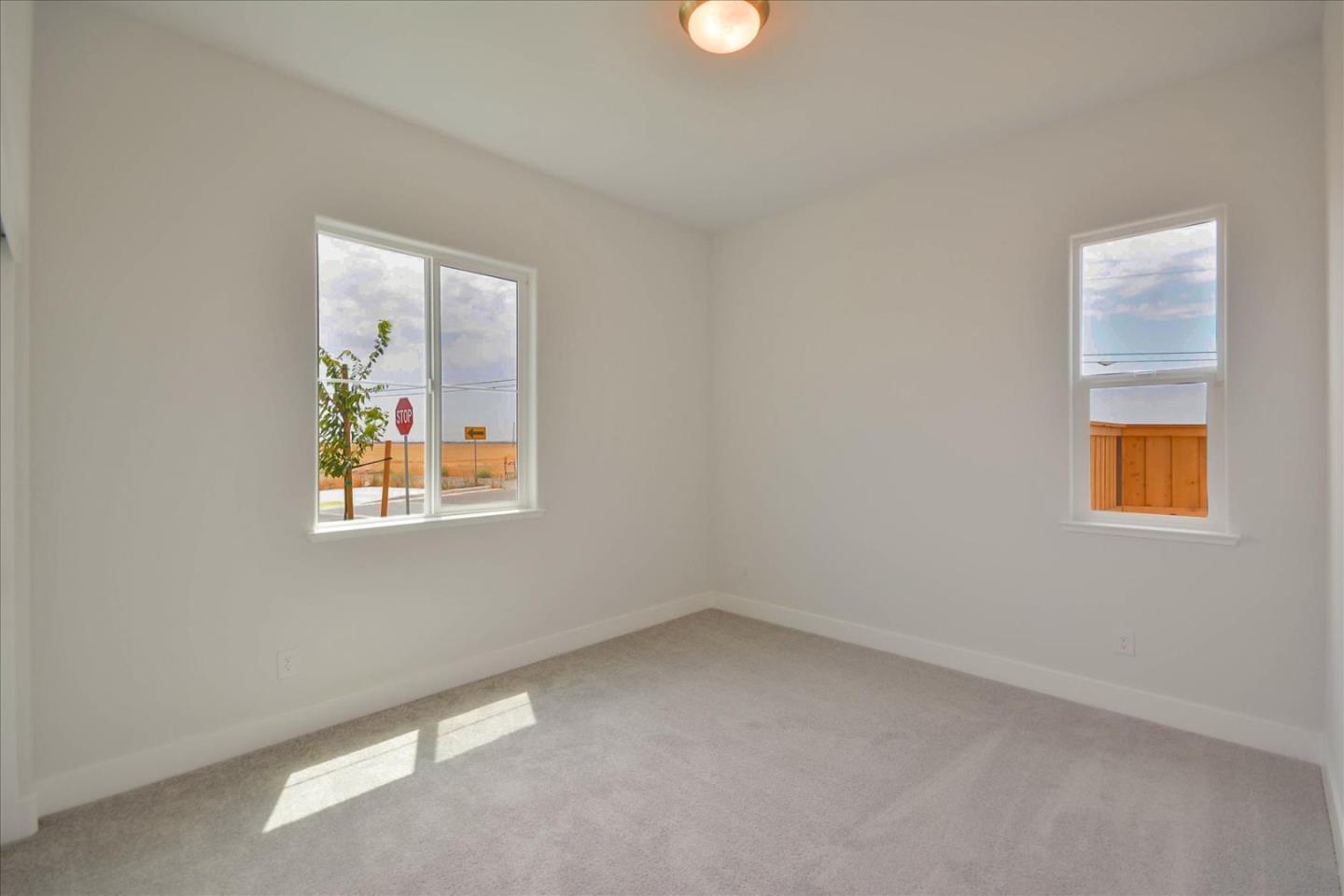 8157 Poppy Ridge Road Elk Grove, CA 95757 - Photo 19 of 42