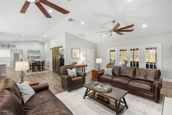 $1,300,000 | 650 Old Mims Road, Geneva, FL 32732