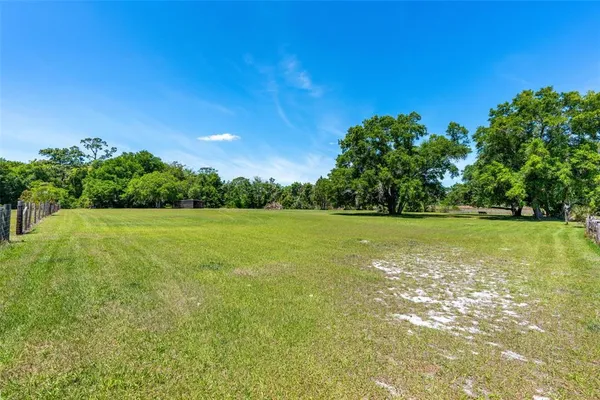 $1,300,000 | 650 Old Mims Road, Geneva, FL 32732