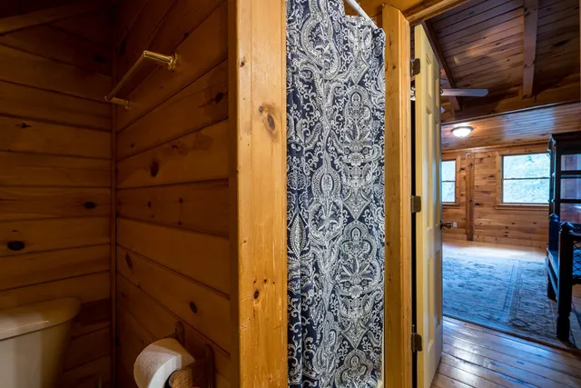 $375,000 | 804 Pocaset Drive, Ellijay, GA 30540