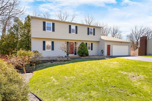 $380,000 | 3 Tremain Drive, Manlius, NY 13066