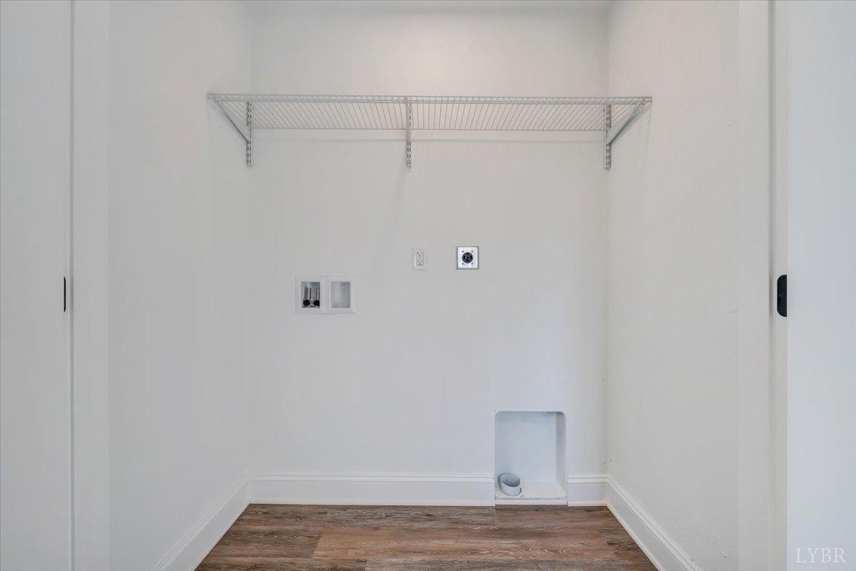 5934 Joppa Mill Road Moneta, VA 24121 - Photo 26 of 45 a view of an empty walk in closet