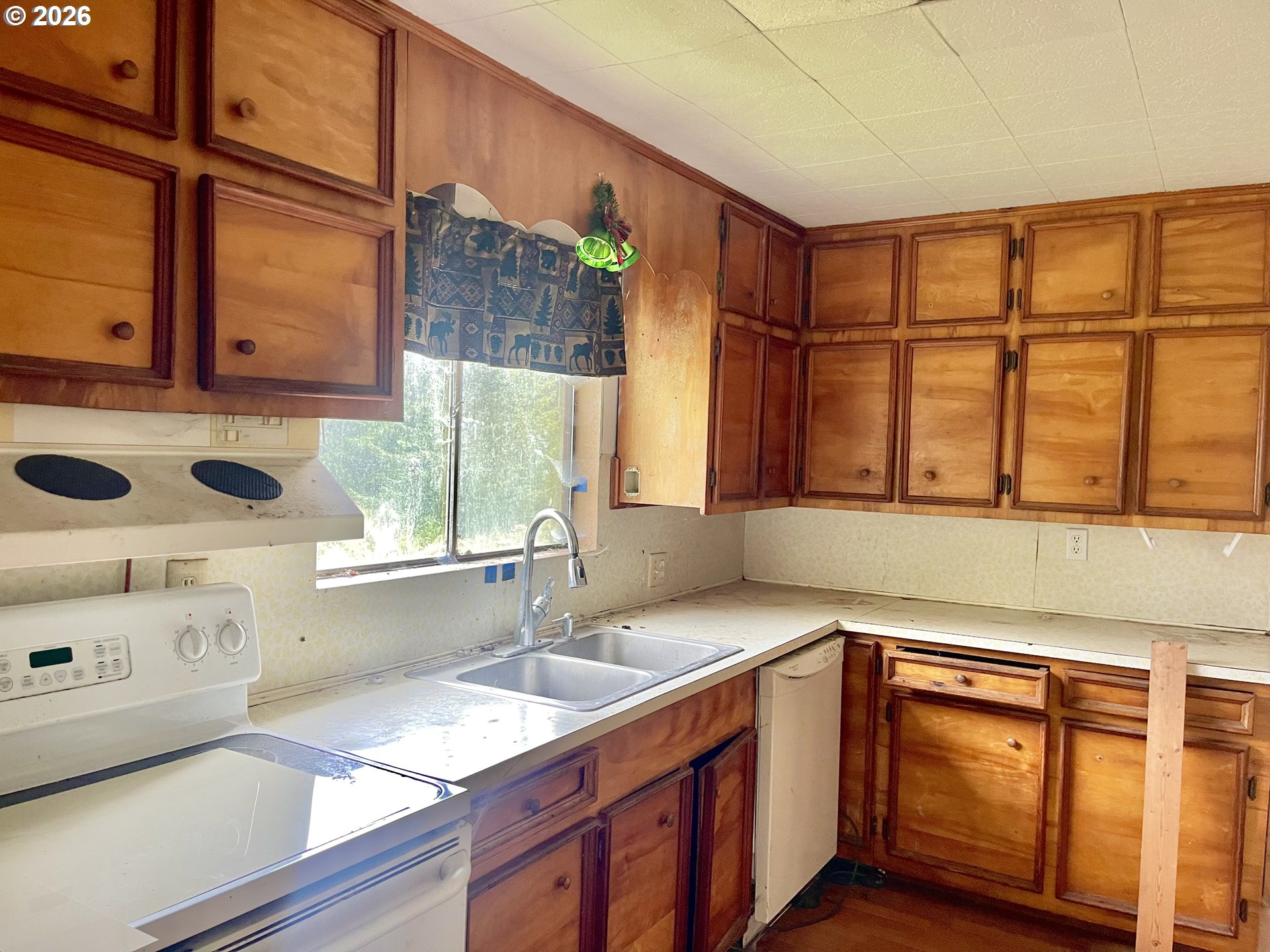 62361 Olive Barber Road Coos Bay, OR 97420 - Photo 11 of 14