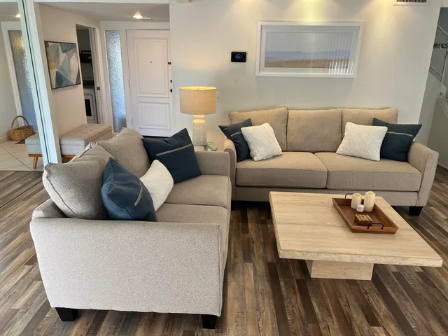 a view of a yard with palm trees