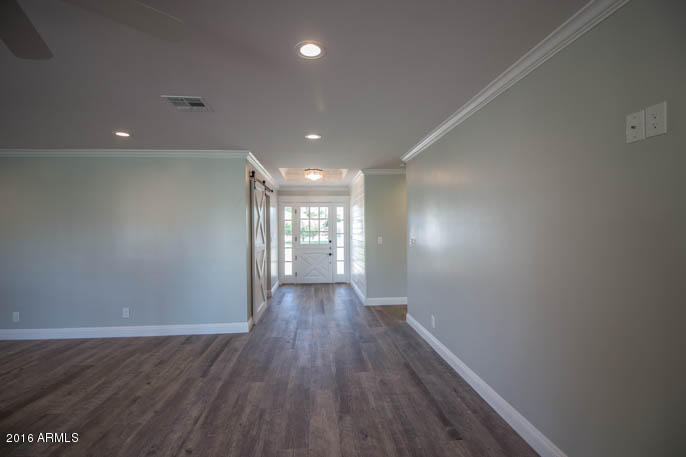 42 West Boca Raton Road Phoenix, AZ 85023 - Photo 2 of 33 Front entry (1 of 1)