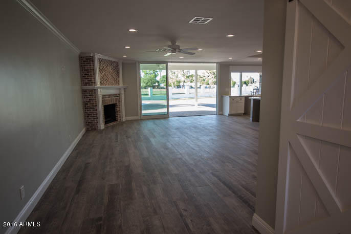 42 West Boca Raton Road Phoenix, AZ 85023 - Photo 6 of 33 Great room (1 of 1)