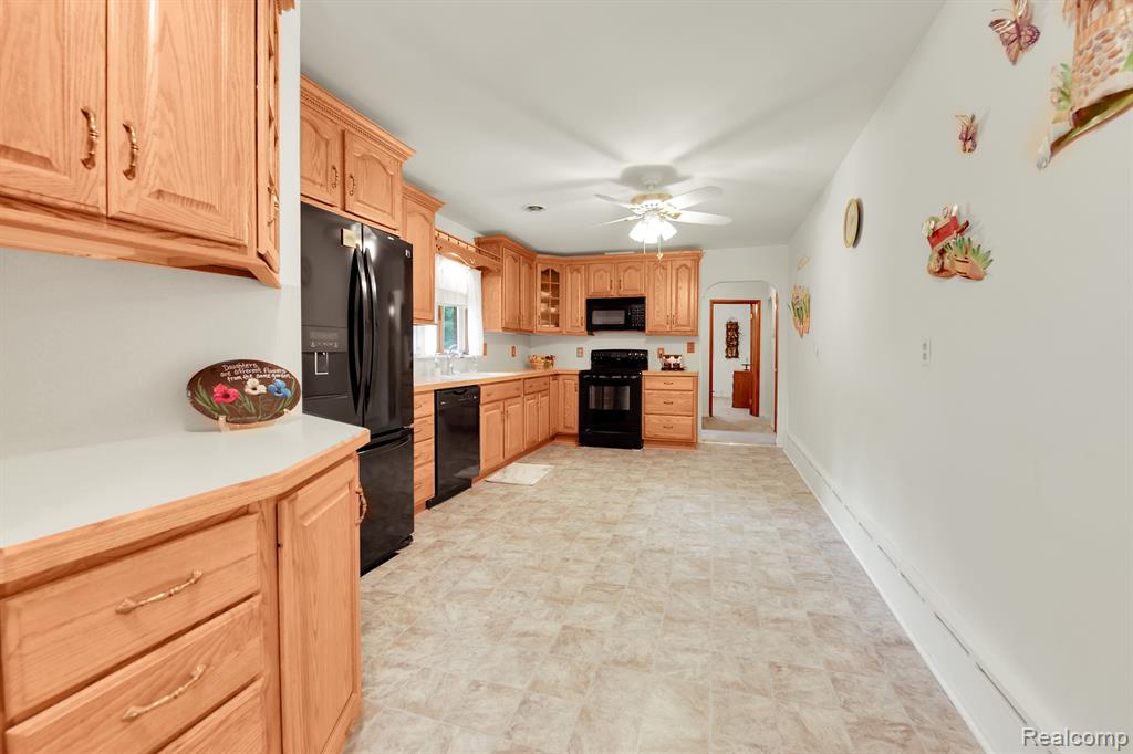 26400 Romine Road New Boston, MI 48164 - Photo 17 of 42 Gallery Image 17