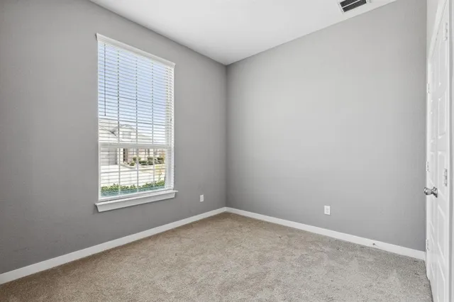 $2,995 | 1305 Swan Trail, Argyle, TX 76226