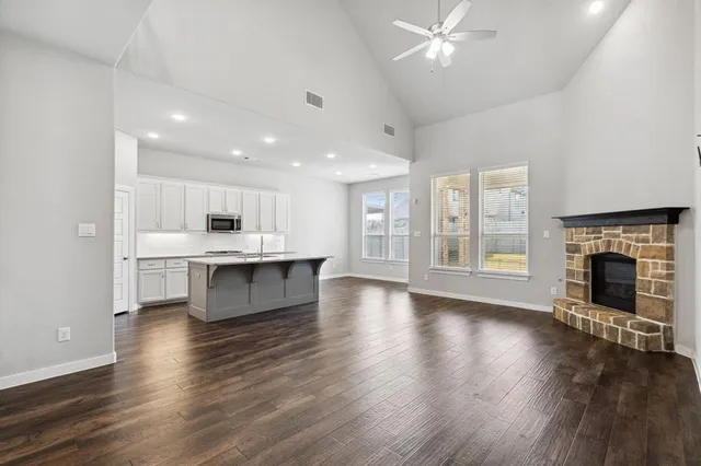 $2,995 | 1305 Swan Trail, Argyle, TX 76226