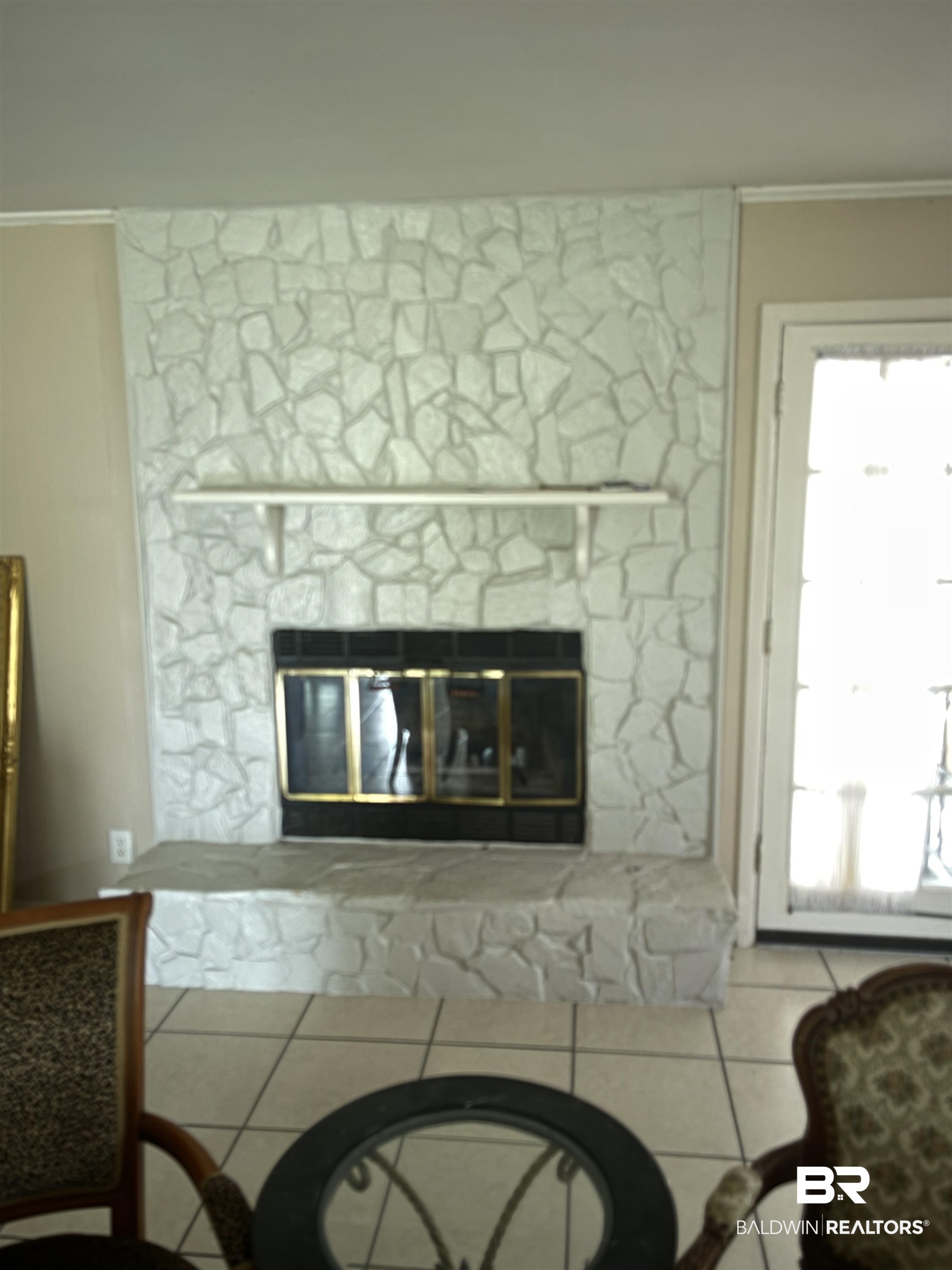 402 West Myrtle Avenue Foley, AL 36535 - Photo 20 of 38 Fireplace in Living Area