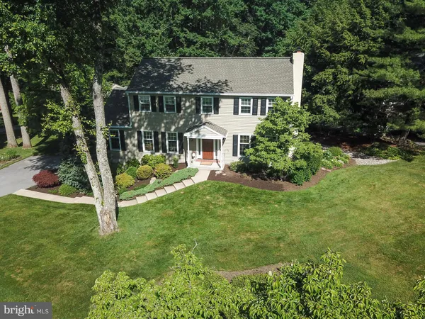 $725,000 | 405 Brookwood Drive, Downingtown, PA 19335