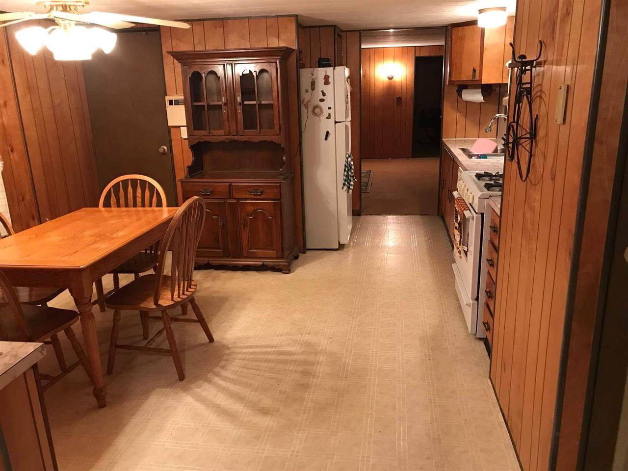 19 Hunt Road Kingston, NH 03848 - Photo 6 of 21