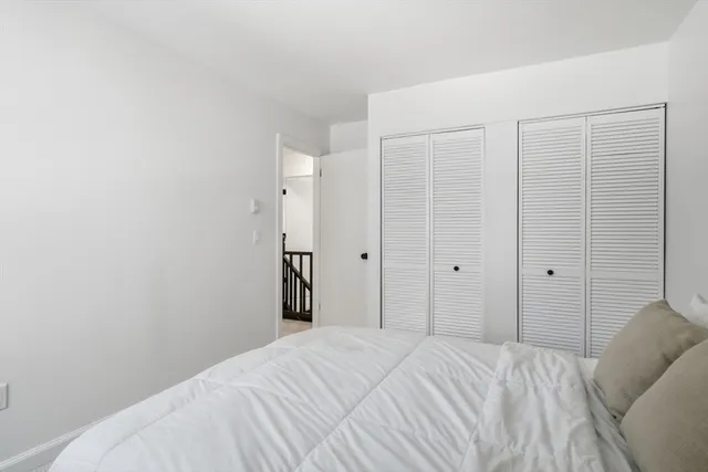 $350,000 | 4 Pebblestone Circle, Unit 4, Suffield, CT 06078