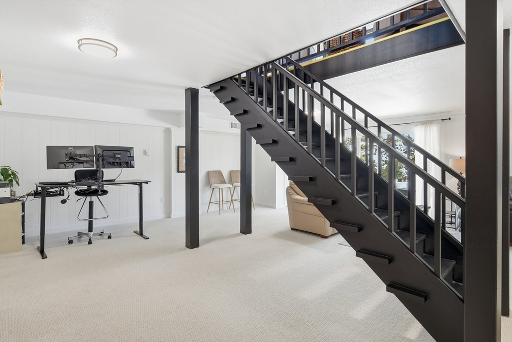 4 Pebblestone Circle, Unit 4 Suffield, CT 06078 - Photo 29 of 38